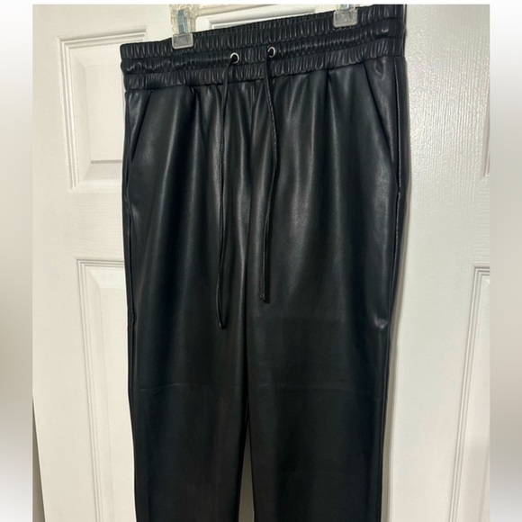 Loft Faux leather drawstring ankle pant - Picture 4 of 5